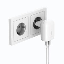 Belkin WCB007vfWH Smartphone, Tablets Weiß AC Schnellladung Drinnen