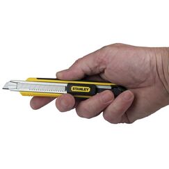 Stanley Cutter FatMax mit Magazin 9 mm