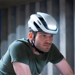 Lumos Helmet Ultra Weiß