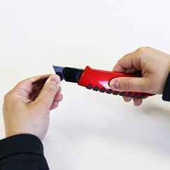 NT Cutter Premium G L Rot Abbrechmesser