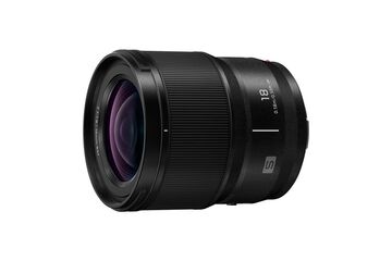 Panasonic S-S18 MILC Weitwinkel Schwarz