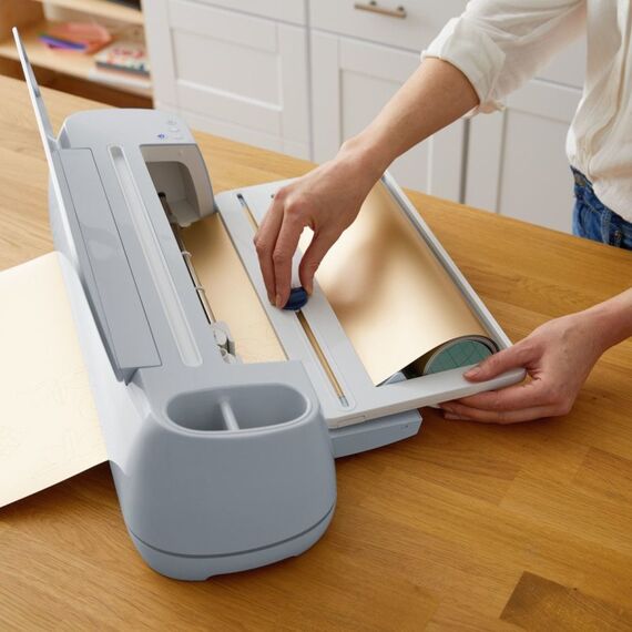 Cricut Roll Holder, 2 image