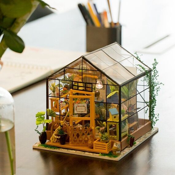 ROBOTIME DG104 DIY-Miniatur-Haus/Bücherecke DIY-Miniaturhaus, 2 image