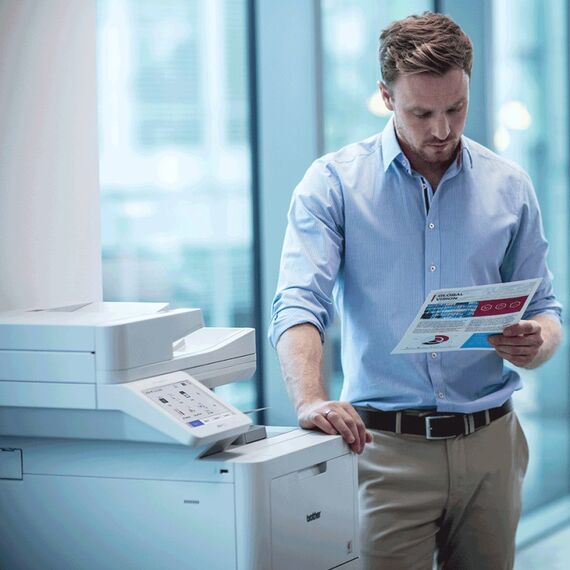 Brother MFC-L9670CDN Multifunktionsdrucker Laser A4 2400 x 600 DPI 40 Seiten pro Minute, 3 image