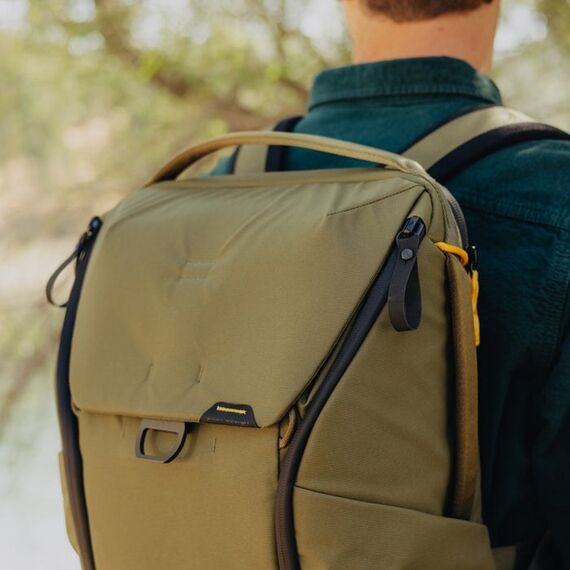 Peak Design Everyday Rucksack Olive, 7 image