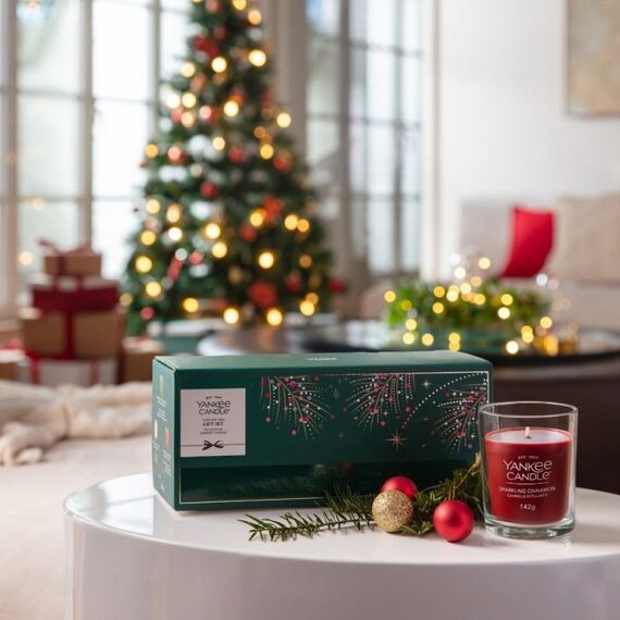 Yankee Candle Magical Christmas Moments 3 Tumbler Gift Set, 2 image