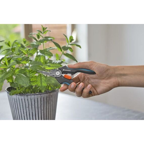 Gardena GripCut Astschere Schwarz, Grün, 3 image