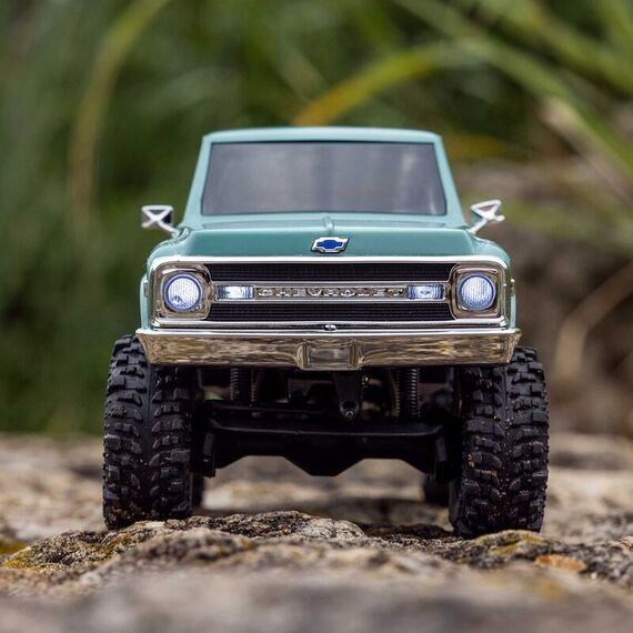 Axial R/C SCX30 Chevrolet K10 4X4 RTR ferngesteuerte (RC) modell Rock Crawler Elektromotor 1:30, 7 image