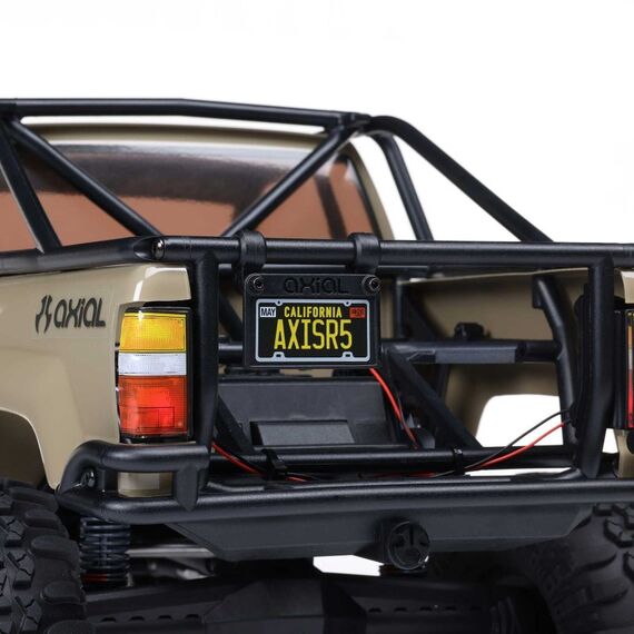 Axial R/C SCX10 III 1987 Toyota SR5 ferngesteuerte (RC) modell Rock Crawler Elektromotor 1:10, 19 image
