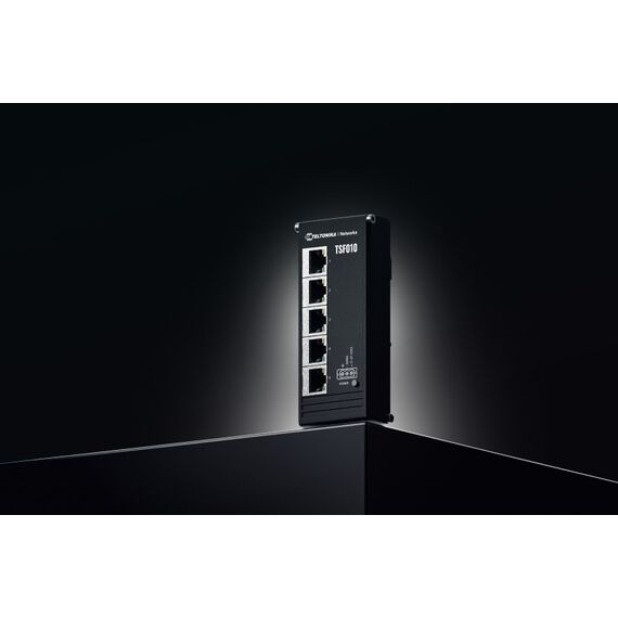 Teltonika NETWORKS TSF010 Flat Ethernet Switch Unmanaged Fast Ethernet (10/100) DIN-Schiene Schwarz, 4 image