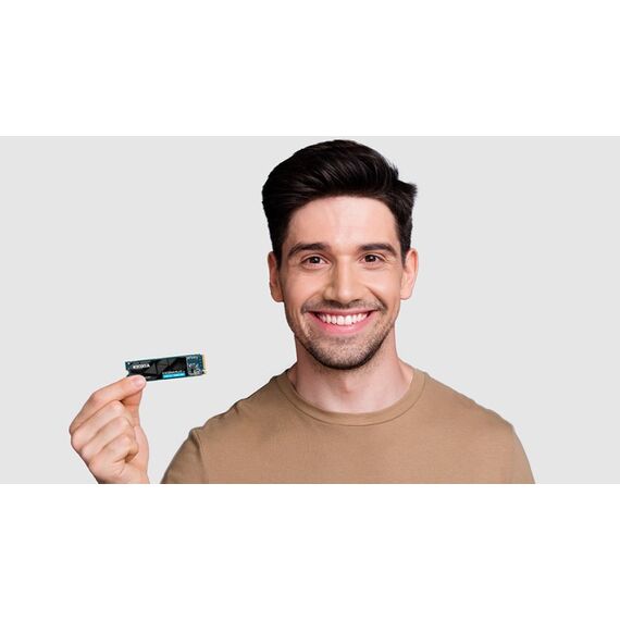 Kioxia LVD10Z001TG8 Internes Solid State Drive 1 TB M.2 PCI Express 5.0 NVMe BiCS FLASH TLC, 4 image