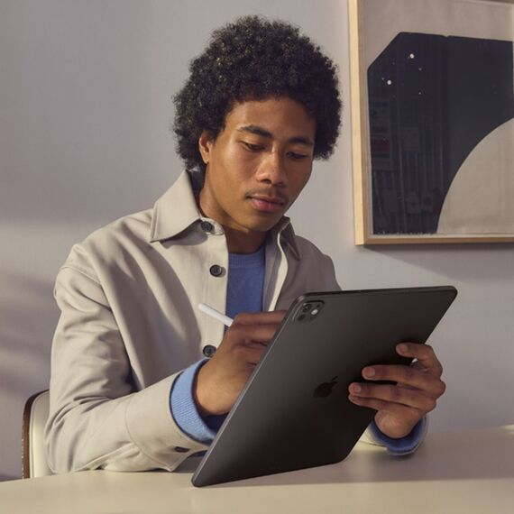 Apple iPad Pro 5G Apple M LTE-TDD & LTE-FDD 1 TB 33 cm (13") 16 GB Wi-Fi 7 (802.11be) iPadOS 26 Silber, Farbe: Silber, 3 image