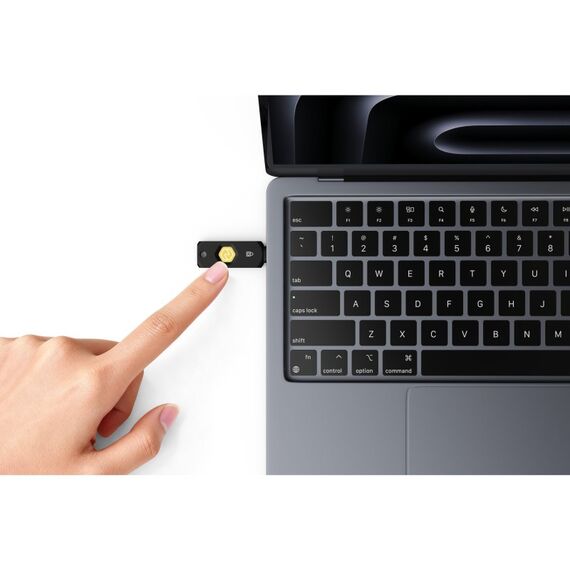 Kensington VeriMark NFC+ USB-C Security Key, 4 image