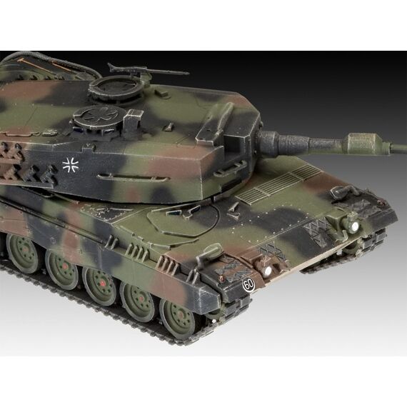 Revell SLT 50-3 "Elefant" + Leopard 2A4 Tank model Montagesatz 1:72, 2 image