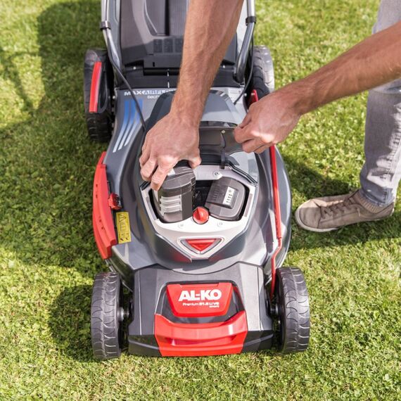 AL-KO 123108 Rasenmäher Rasenmäher mit Radantrieb Akku Schwarz, Rot, 8 image