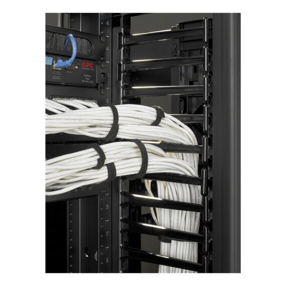 APC Valueline, vertikaler Kabelmanager für Racks mit 2 und 4 Pfosten, 2,13 m H x 15,25 cm B, beidseitig mit Türen, 3 image