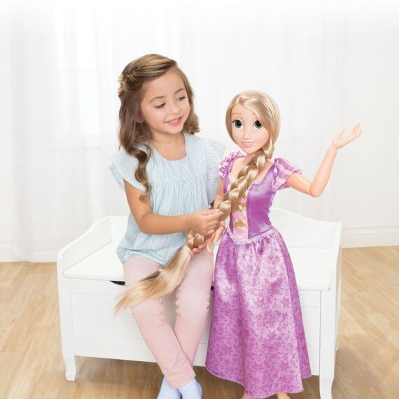 Disney Princess Disney Prinzessin Rapunzel Spielgefährtin-Puppe 32" / 81 cm, offizielles Disney-Produkt von , bewegliche My Size Puppe, inkl. Prinzessinnenbürste – bürste ihr langes, goldblondes Haar, ab 3 Jahren, 3 image