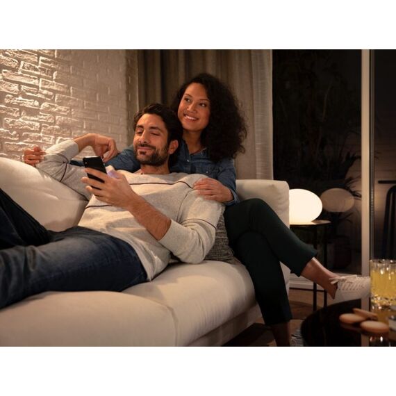 Philips Hue White GU10 Intelligenter Einbaustrahler Bluetooth/Zigbee 4,2 W, 6 image
