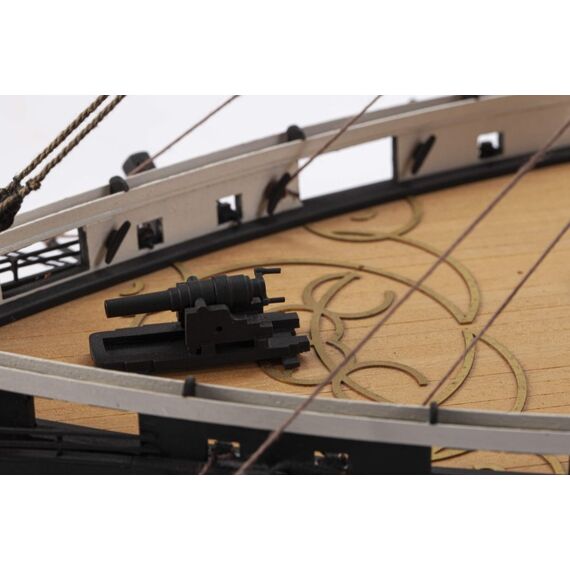 Billing Boats HMS Warrior Modell eines Marineschiffs Montagesatz 1:100, 5 image