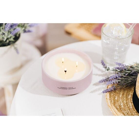 AVA & MAY Portuguese Lavender Große Duftkerze, 3 image