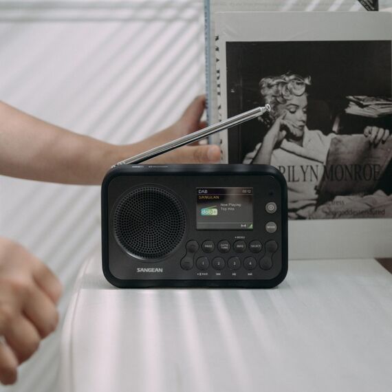 Sangean DPR-76 BT Tragbar Digital Grau, Metallisch, 4 image