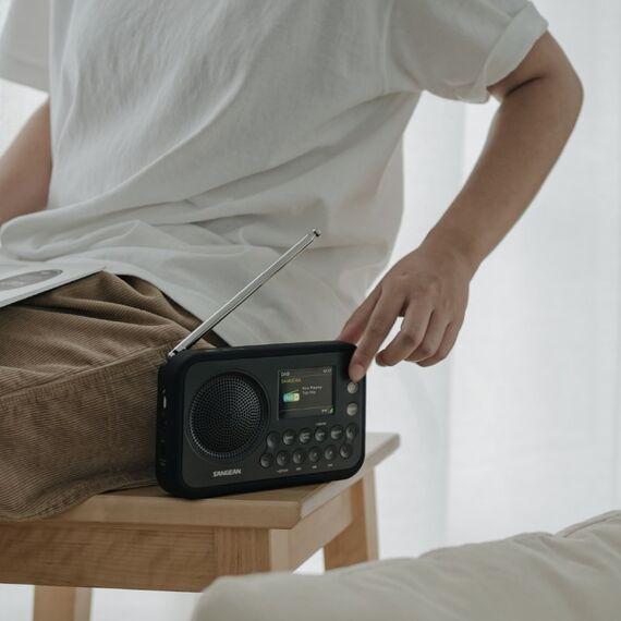 Sangean DPR-76 BT Tragbar Digital Grau, Metallisch, 5 image