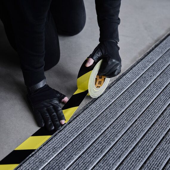Defender Exa-Tape BY 50 BULK Für die Nutzung im Innenbereich geeignet Für die Nutzung im Außenbereich geeignet 50 m Stoff, Gummi Schwarz/Gelb, 10 image