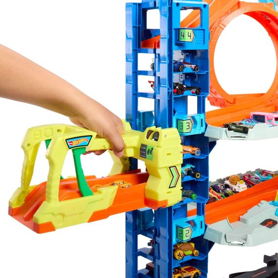 Hot Wheels City Ultimative Garage Spielset mit 2 Die-Cast-Autos, Spielzeugaufbewahrung für mehr als 50 Autos, 4 image