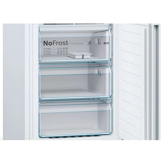 Bosch Serie 4 KGN36VWED Kühl- und Gefrierkombination Freistehend 326 l Weiß