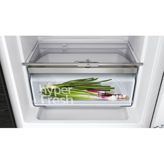 Siemens iQ500 KI87SADE0H Kühl- und Gefrierkombination Integriert 272 l Weiß, 4 image