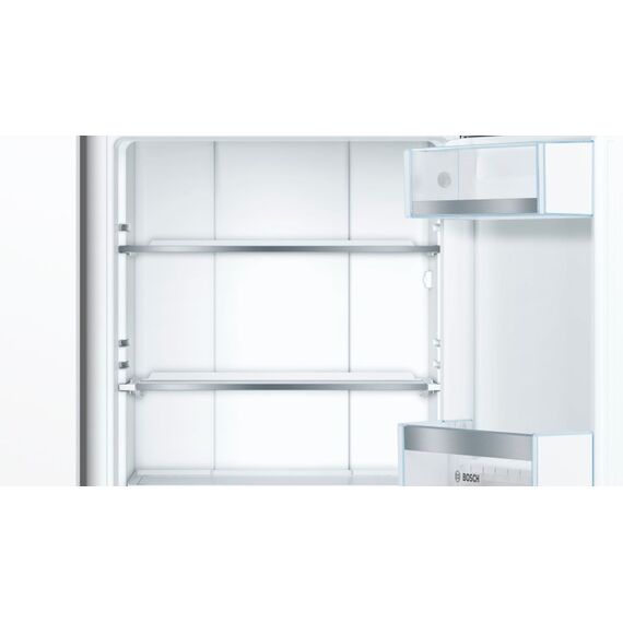 Bosch Serie 8 KIF86PFE0 Kühl- und Gefrierkombination Integriert 223 l Weiß, 3 image