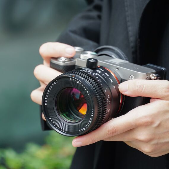 TTArtisan Tilt 50mm F1.4 MILC Standardobjektiv Schwarz, 5 image