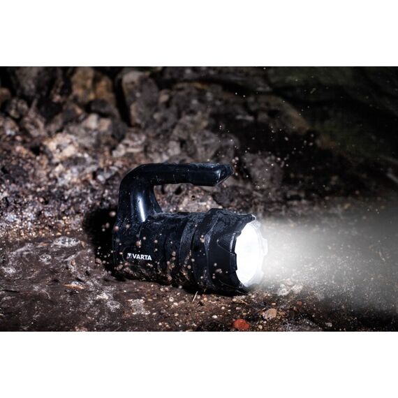Varta Taschenlampe LED Laterne inkl. 6x AA Batterien, Indestructible BL20 Pro Arbeitsleuchte, zwei Leuchtmodi, extrem robuste Lampe, stoßabsorbierend, Spritzwasser- und staubgeschützt, 4 image
