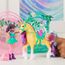 Unicorn Academy - Ava und Einhorn Leaf Stall Spielset mit Farbwechseleffekt und ca. 12 cm großen Originalfiguren zur beliebten Netflix Serie, mit 15 Accessoires, 3 image