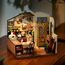ROBOTIME DG159 DIY-Miniatur-Haus/Bücherecke DIY-Miniaturhaus, 2 image